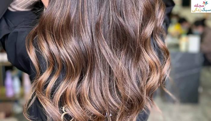 آمبره کلاسیک با تناژ قهوه‌ای شکلاتی