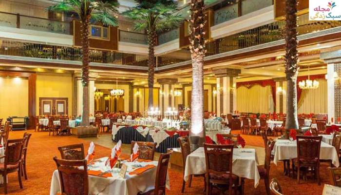 چرا رستوران های ارزان در مشهد طرفدار دارند؟