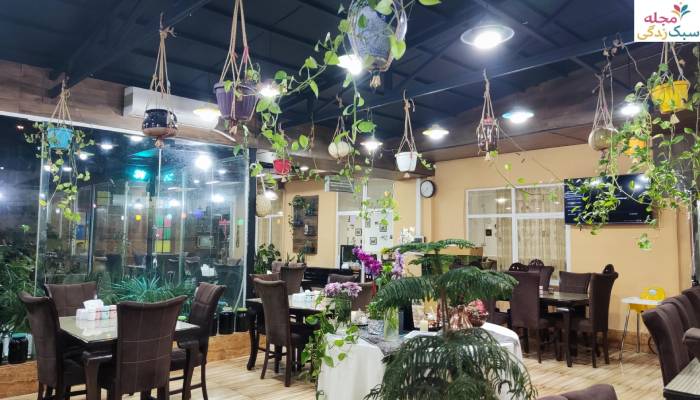 رستوران جوجه محلی فومن