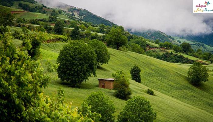 روستا و غار خون فوشه از جاهای دیدنی قلعه رودخان